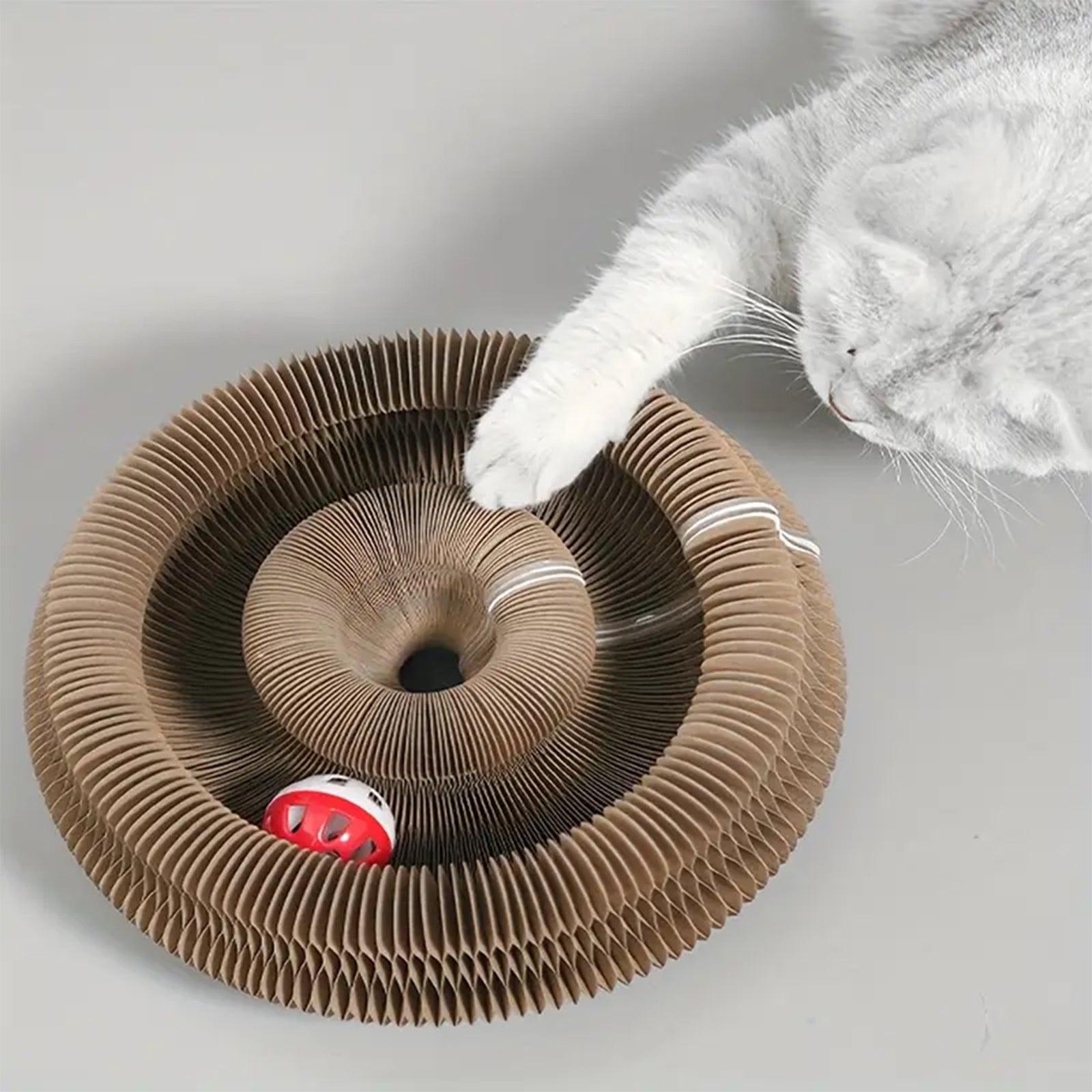 Magical Magnetic Cat Scratching Board – Interactive Cat Toy with Shape-Shifting Design, Rolling Ball, Durable Sisal Surface, and Flexible Magnetic Connection for Endless Fun